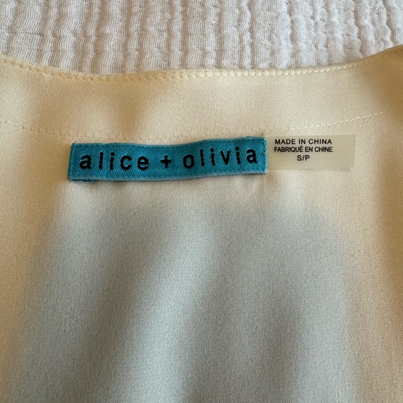 [ALICE + OLIVIA] Sheer Silk Button Up Ivory Blouse - Picture 4 of 7